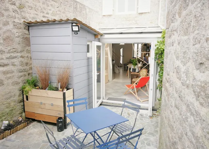 L\'Hemera: Maison Au Coeur De Barfleur